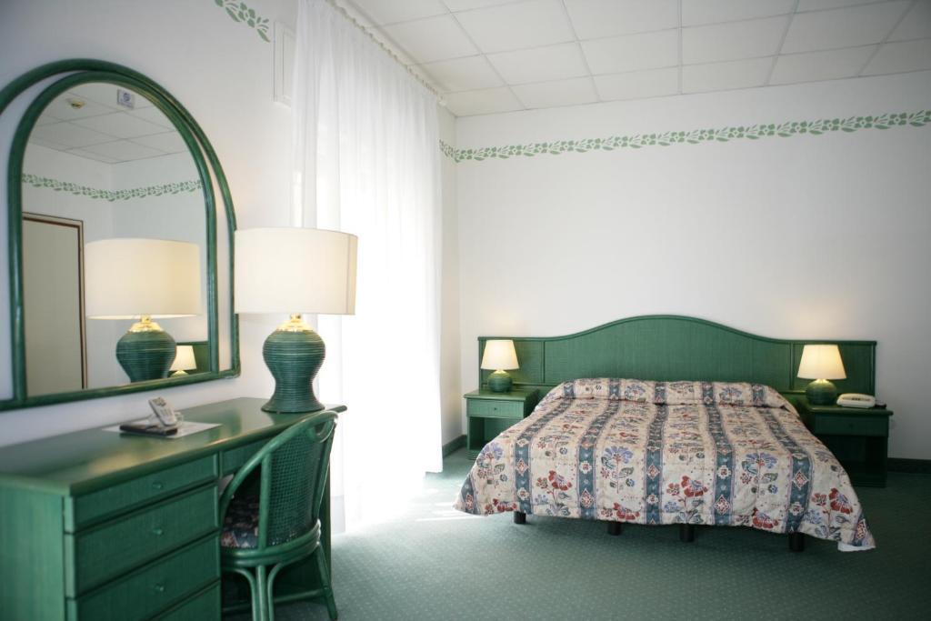 Hotel Diana Grado Cameră foto